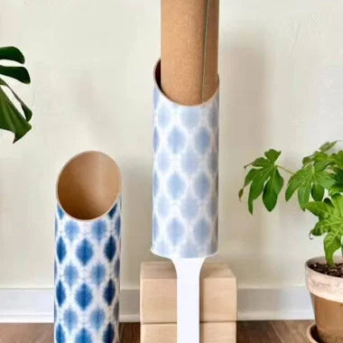 Mache natural rubber yoga mat and wooden yoga blocks arranged as a durable, sustainable yoga gift for her.