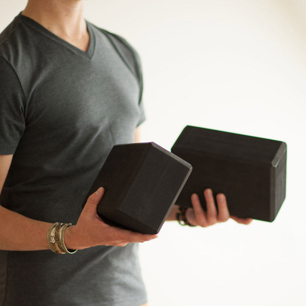 Recycled Foam Yoga Blocks for an Active Yoga Practice – Mache