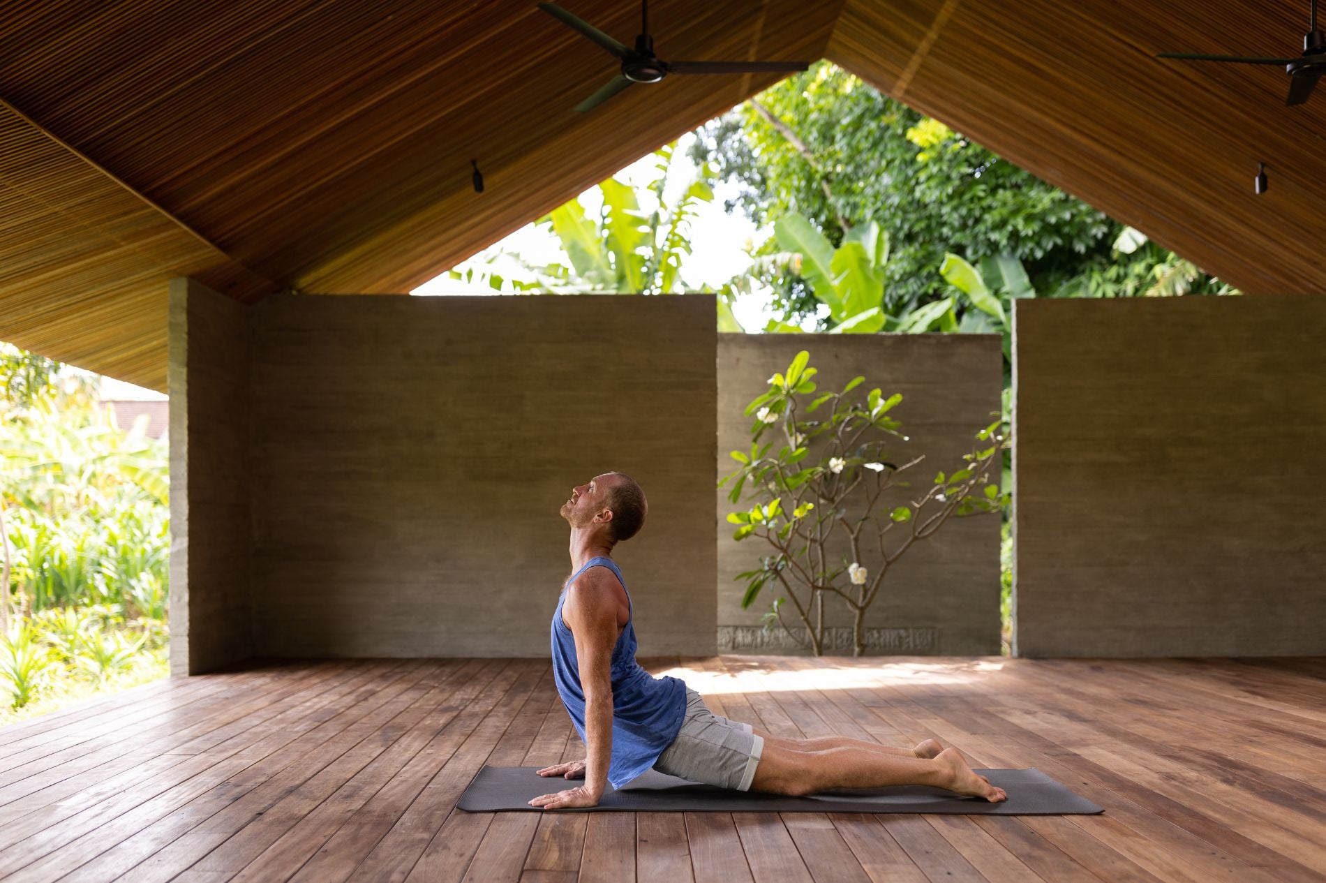 Reduce the Plastic Footprint of your Yoga and Fitness Practice