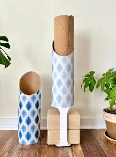 Mache natural rubber yoga mat and wooden yoga blocks arranged as a durable, sustainable yoga gift for her.